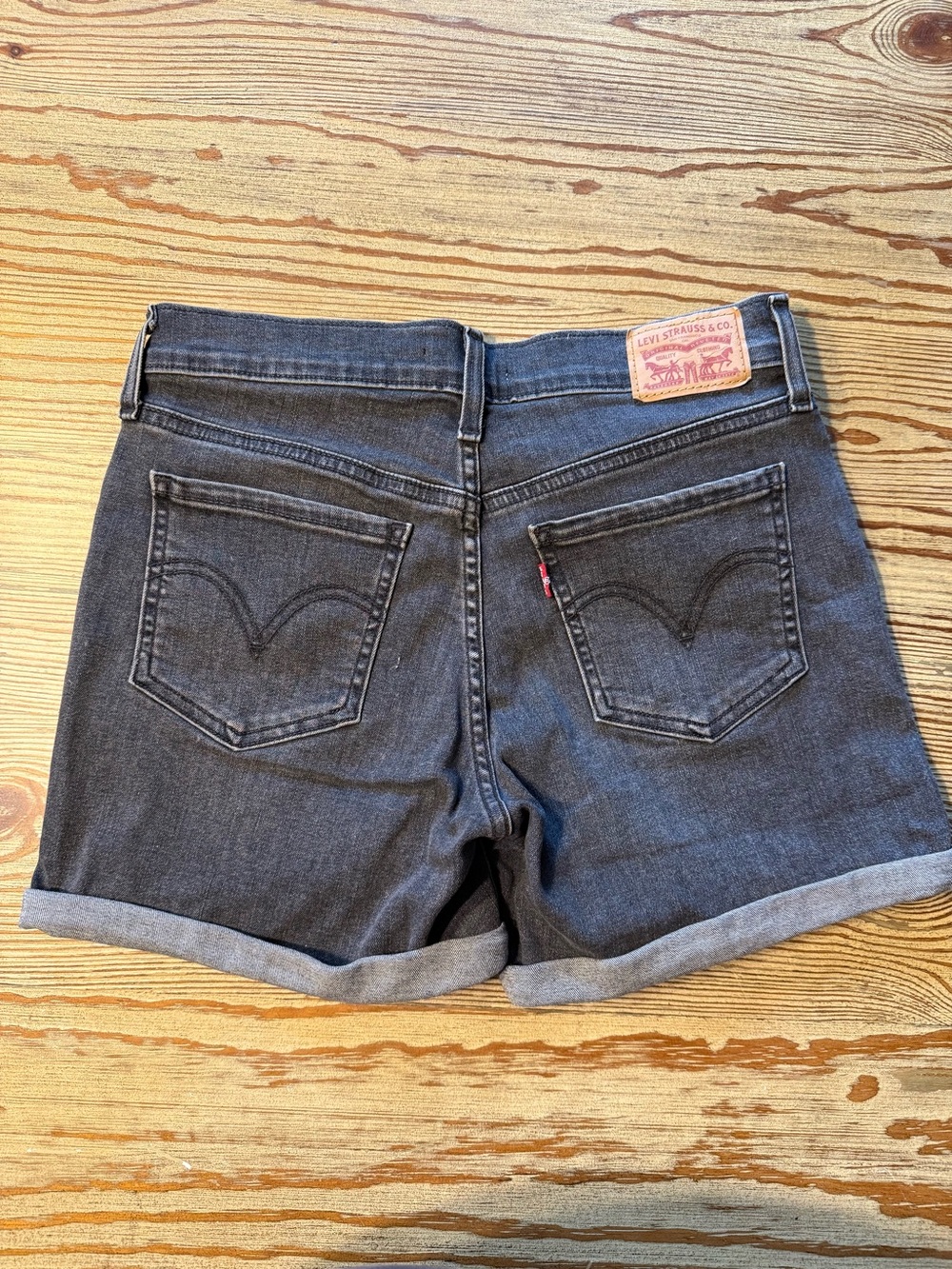 Levi's Washed Black Rolled-Hem Denim Shorts - Picture 2 of 5